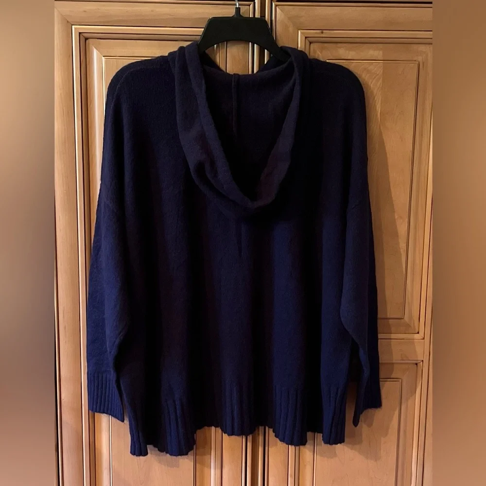 NWT Revolve Central Park West Chelsea Oversized Hoodie - Picture 8 of 13